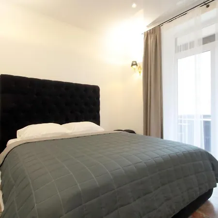 Nest Center Aparts Appartement *