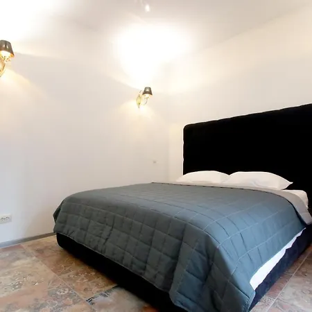 Nest Center Aparts * Lviv