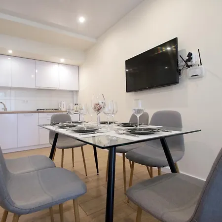 Appartement Nest Center Aparts *