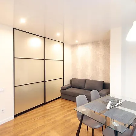 Appartamento Nest Center Aparts