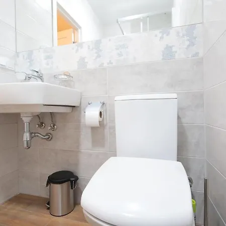 Apartment Nest Center Aparts