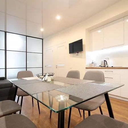 Nest Center Aparts * Lemberg