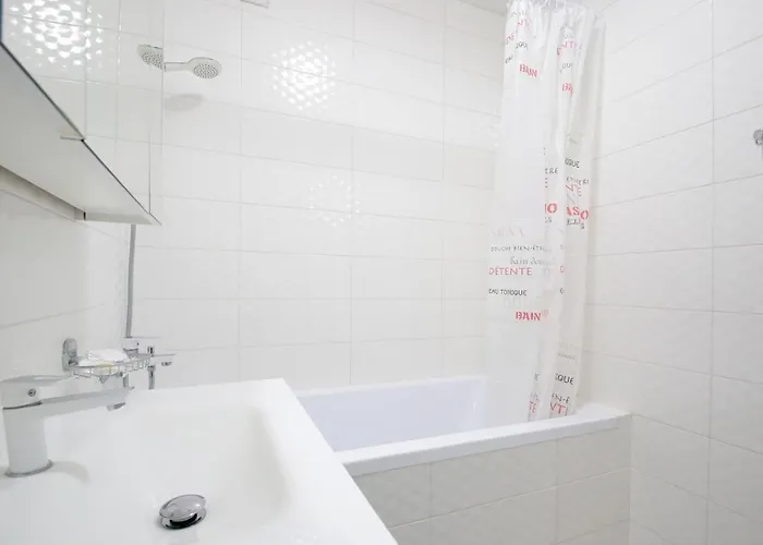 Nest Center Aparts Apartamento *