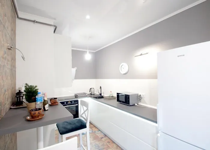 Nest Center Aparts 아파트