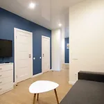 דירה Nest Center Aparts לבוב